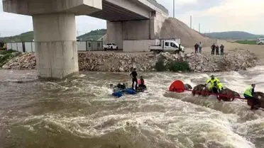 Bursa’da Traktör Devrildi: 10 İşçi Vinçle Kurtarıldı