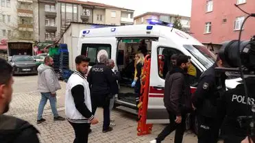 Malatya’da İnşaat İşçisi Çatıya Çıkarak Alacaklarını Talep Etti
