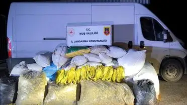 Muş'ta 1,2 Milyon TL'lik Bandrolsüz Tütün Operasyonu Gerçekleştirildi