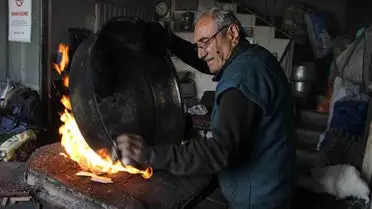 Kalaycılıkta Bir Yaşam Öyküsü: Süleyman Özkılıç’ın 63 Yıllık Mücadelesi