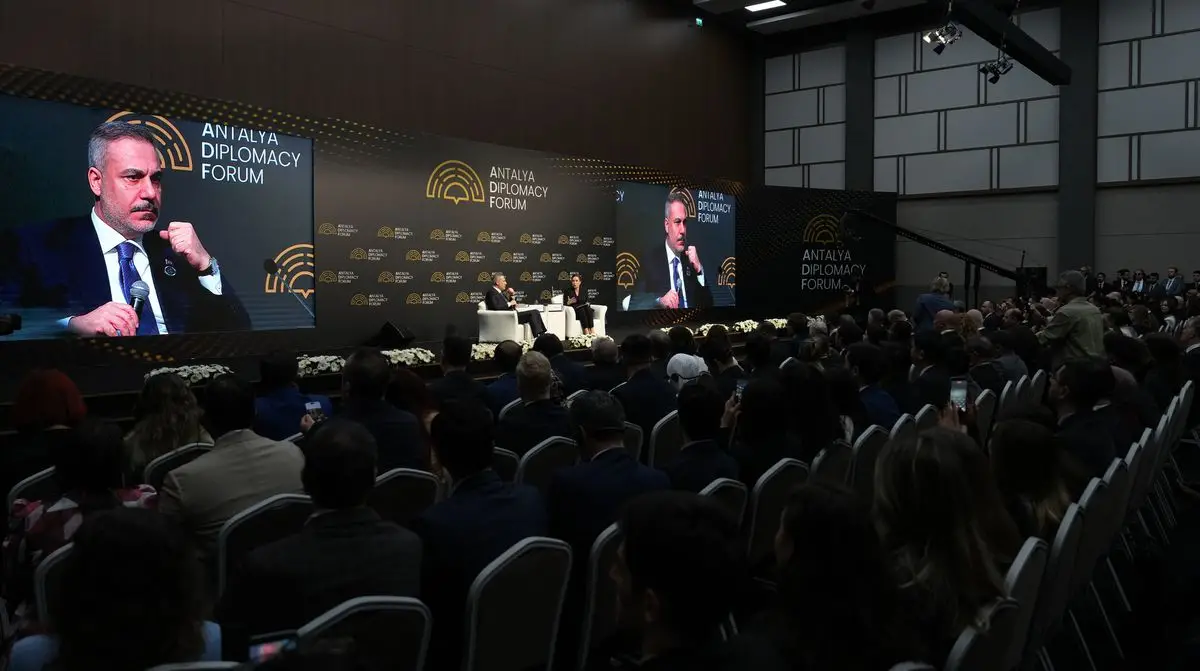 Antalya Diplomasi Forumu 2026’da Bakan Fidan HostTalk Oturumunda Soruları Cevapladı