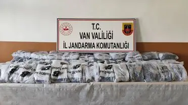 Van’ın Başkale İlçesinde Gümrük Kaçağı Eşya Ele Geçirildi