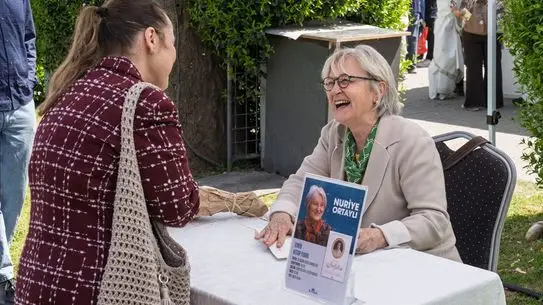 İlber Ortaylı’nın Anısına İzmir Kitap Fuarı’nda Duygusal Buluşma
