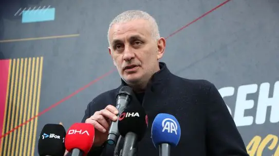 Sinop'ta Modern Şehir Stadyumu Resmen Açıldı