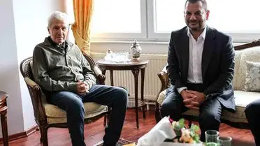 Trabzonspor'un Efsane Başkanı Atay Aktuğ'un Vefatı Camiada Derin Üzüntü Yarattı