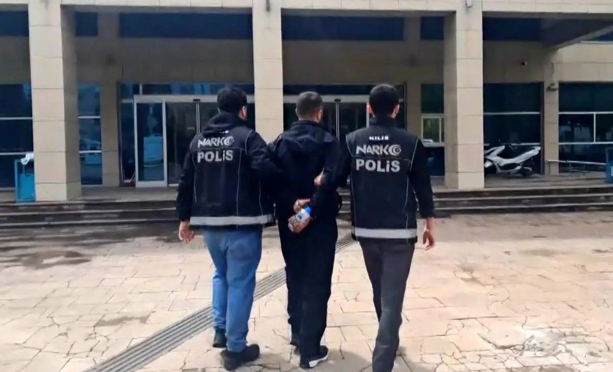Kilis'te Kuyuda Saklanan Uyuşturucu Satıcısı Gözaltına Alındı