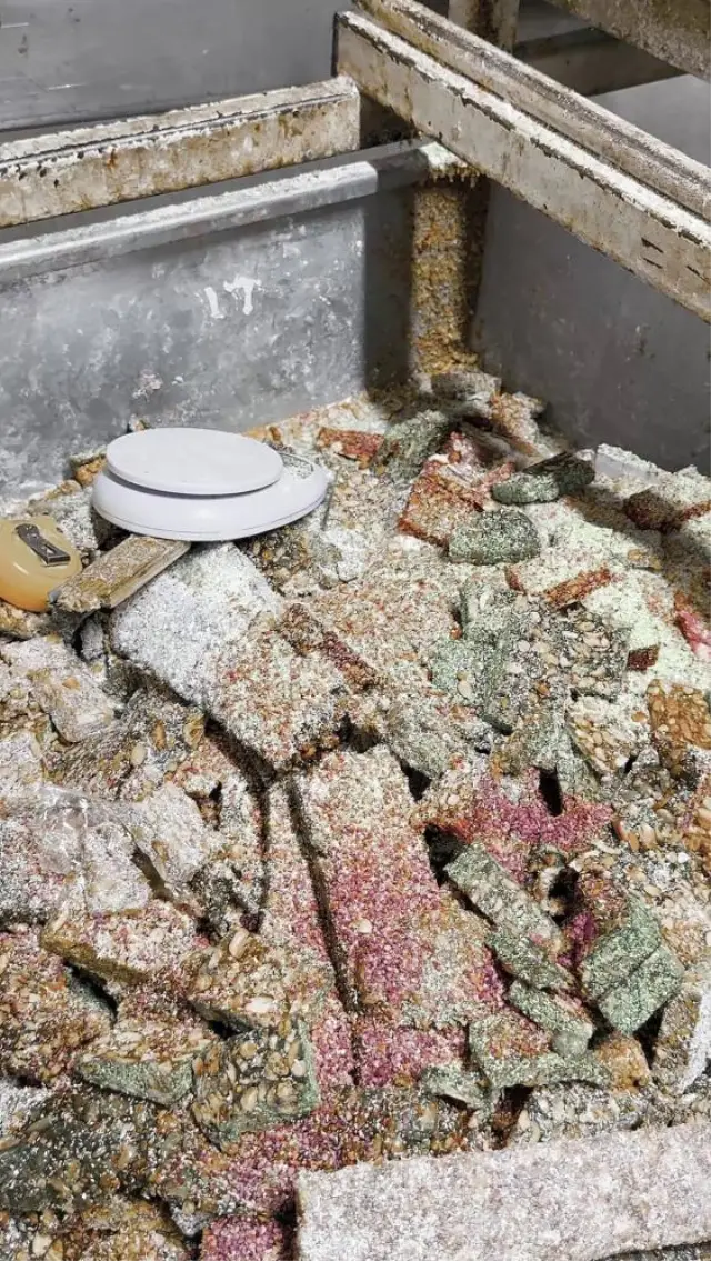 Zabıta ekipleri operasyon sonrası rapor hazırlıyor
