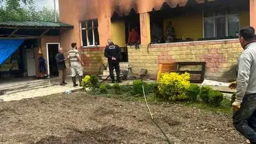 Hendek’te İki Katlı Evde Çıkan Yangın Kısa Sürede Kontrol Altına Alındı