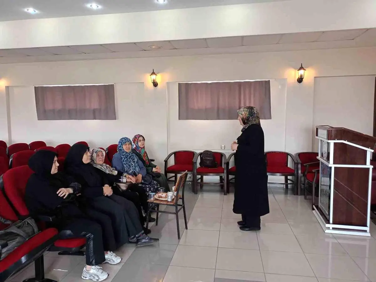 Çine'de Hacı Adaylarına Hac Yolculuğu Rehberi Semineri