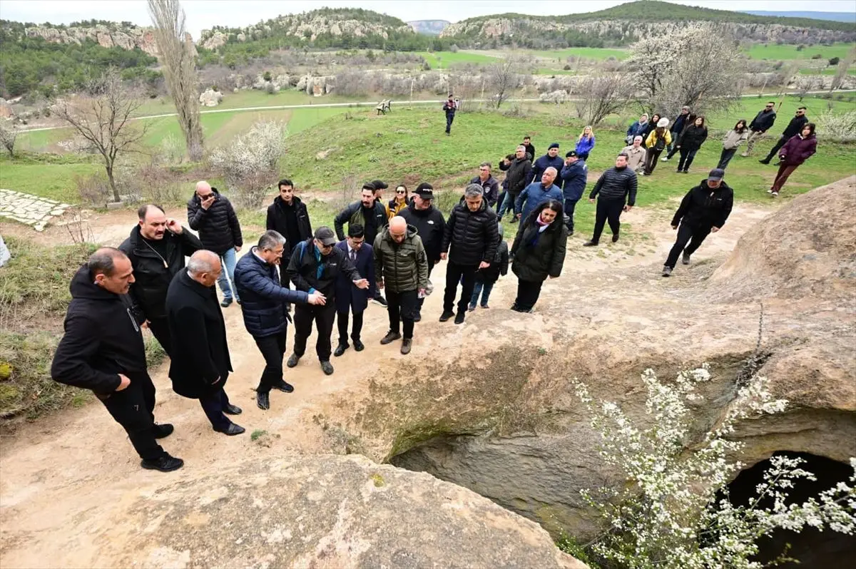 Eskişehir Valisi Yılmaz’dan Frig Vadisi’ne Turizm Tanıtım Gezisi