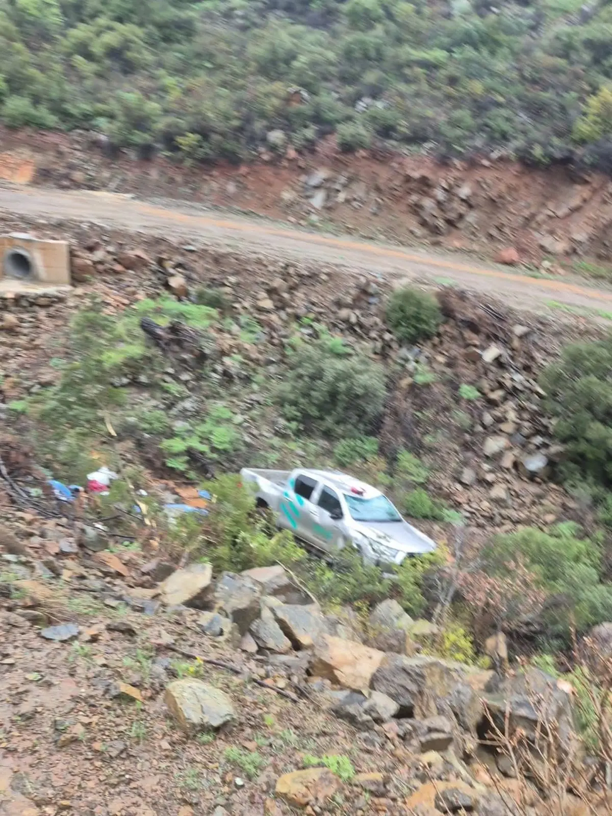 Antakya’da Sağanak Nedeniyle Orman Aracında Kaza: 2 Personel Yaralandı