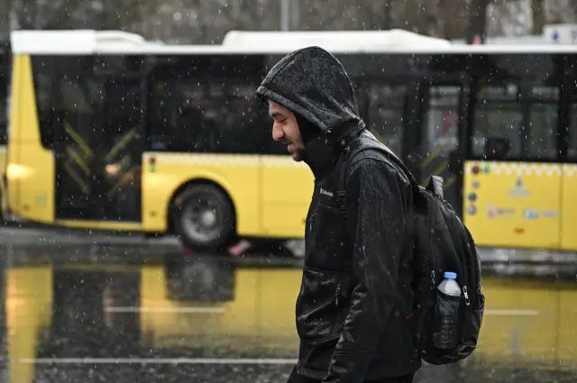 Şiddetli yağış anı