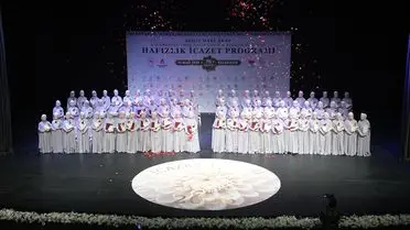 Başakşehir'de 75 Kız Öğrenci Hafızlık Eğitiminin Sonuna Geldi ve İcazet Aldı