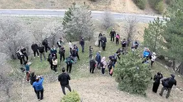 Beypazarı Tekke Dağı’nda 60 Doğasever 6,5 km Yürüyüşle Baharı Karşıladı