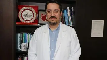 Erzurum’da Kapalı Yöntemle 51 Taş Çıkarılan Nadir Üreter Operasyonu