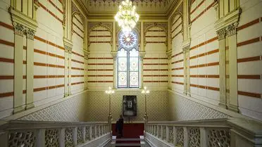 Sarajevo'nun 130 Yıllık Tarihi Binası Vijecnica’nın Savaş İzleri