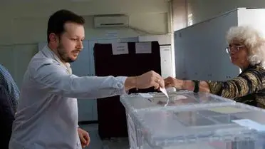 Bursa’da Uzun Kuyruklar: Bulgaristan Seçimlerine Yurt Dışı Türkleri Yoğun Katıldı