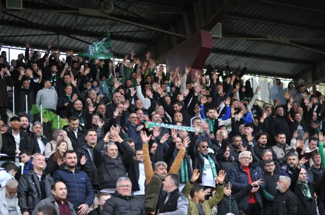 Maç sonrası kutlama