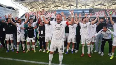 Altay 2-0 Afyonspor: Kalanlar Güçlü, Düşenler Ağladı