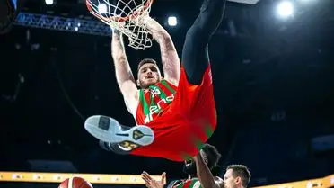 Karşıyaka, Bahçeşehir'i 88-74 Yenerek Düşüş Yolu Açtı