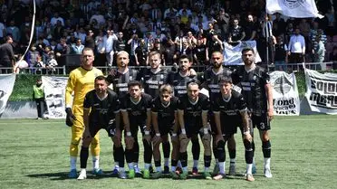 Marmaris Yat Marin MFK, Y. Çivril Belediyespor'u 2-0 Yenerek Liderliğini Korudu