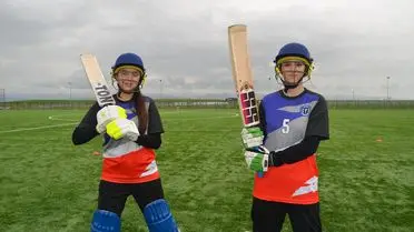 Muş'ta Okul Sporları Kriket Müsabakaları 350 Sporcu ile Açıldı