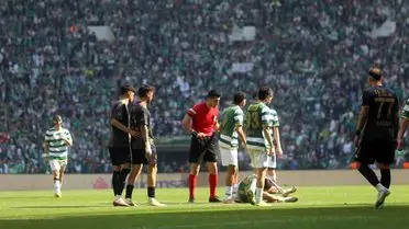 Bursaspor, Somaspor Maçında İlk Yarıyı 1-0 Önde Kapattı