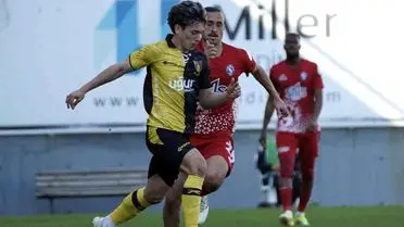 İstanbulspor, Sarıyer'i 3-1 Yendi: Trendyol 1. Lig'de Önemli Galibiyet