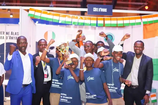 TMV temsilcileri etkinlik öncesi hazırlıkta