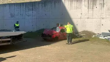 Düzce'de Virajı Alamayan Araç, 20 Metre Yükseklikte Bahçeye Düştü