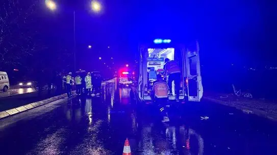 Erzincan’da Ticari Taksi Çarpmasıyla Sonuçlanan Bisiklet Kazasında Bir Kişi Hayatını Kaybetti