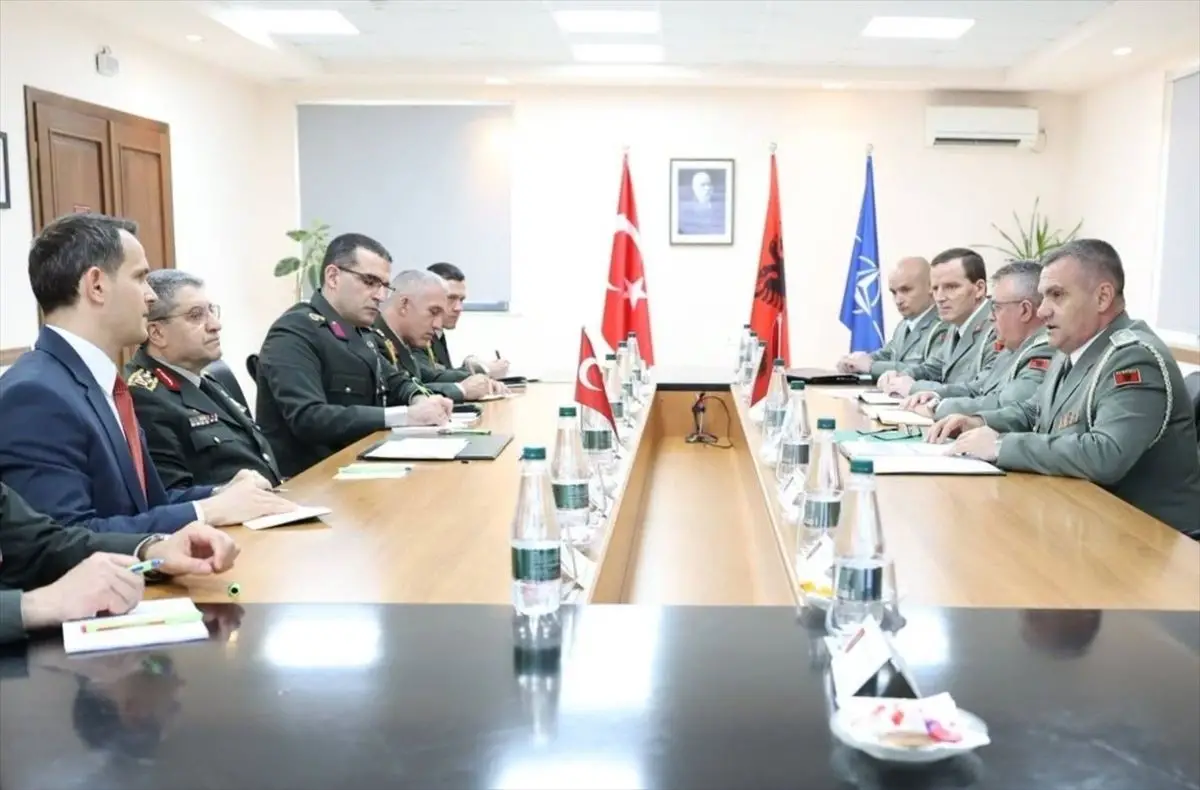 Türkiye ve Arnavutluk'ta Ortak Askeri Tatbikatlar Kapıda