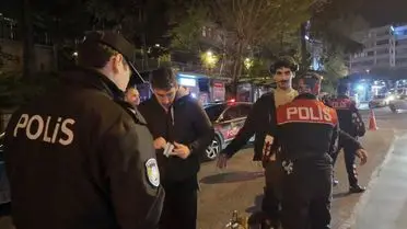 Kadıköy'de Helikopter Destekli Huzur Denetimi Gerçekleşti