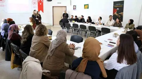 Eskişehir Aile ve Sosyal Hizmetler İl Müdürlüğü’nden Şehit Yakınları ve Gazilere Yönelik Psikolojik İlk Yardım Eğitimi