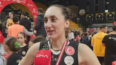 VakıfBank Sultanlar Ligi Şampiyonluğunu Kaptı: 3-2'lik Galibiyetle Tarihe İmza Attı