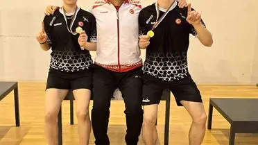 Erzincanlı Genç Badmintoncular Avrupa Turnuvasında Üç Madalya Kazandı
