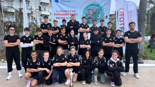 Rizeli kanocular yarışta