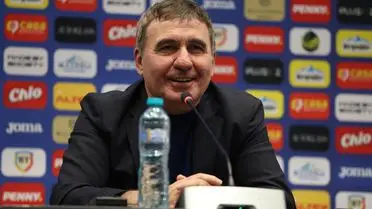 Gheorghe Hagi, Romanya Milli Takımının Yeni Teknik Direktörlüğüne Başladı