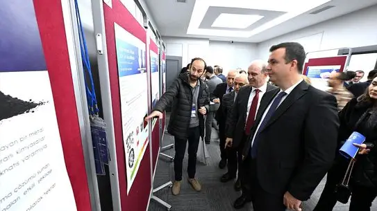 Etkinlikteki ana fotoğraf