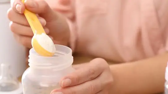 HiPP Bebek Mamalarında Fare Zehiri Tespiti Türkiye'yi de Vurdu: Tüketicilere Hayati Tehlike Uyarısı