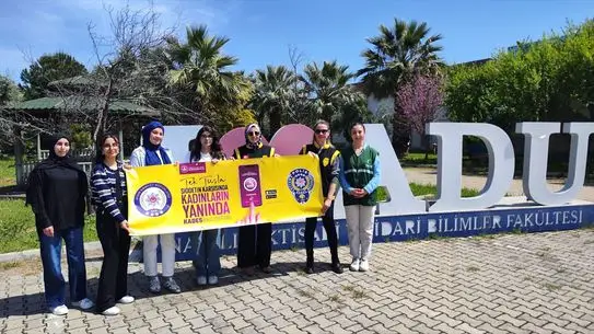 Aydın’da Polis, Üniversite Öğrencilerine KADES’i Tanıttı