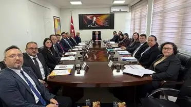 Toplantı sırasında sunum yapılan ekran