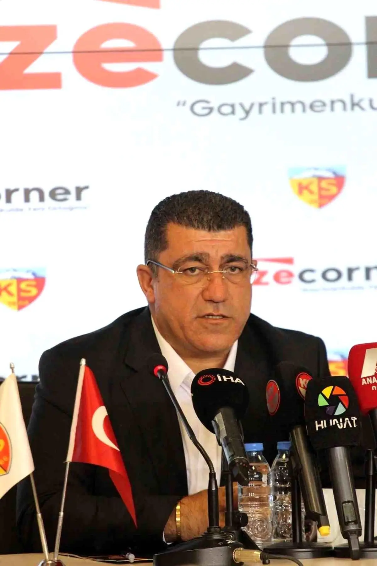 Kayserispor Başkanı Nurettin Açıkalın'dan Camiaya Destek ve Birlik Çağrısı