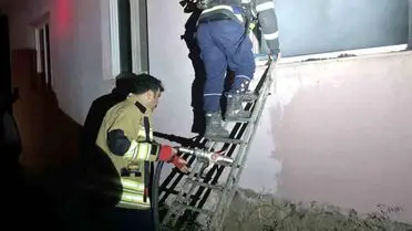 Hatay'ın Hassa İlçesinde Meydana Gelen Ev Yangını Hızla Kontrol Altına Alındı