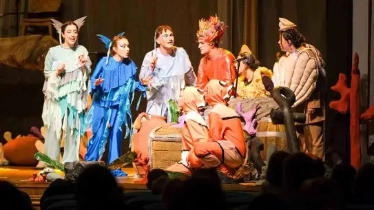 İzmit Körfezi'nde Çamur Temizliği Sahneye Taşındı: Çocuklar İçin Eğitici Tiyatro