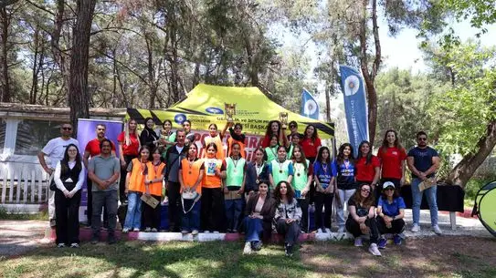 Antalya Büyükşehir Belediyesi Kız Çocuklarına Floor Curling Desteği Sağladı