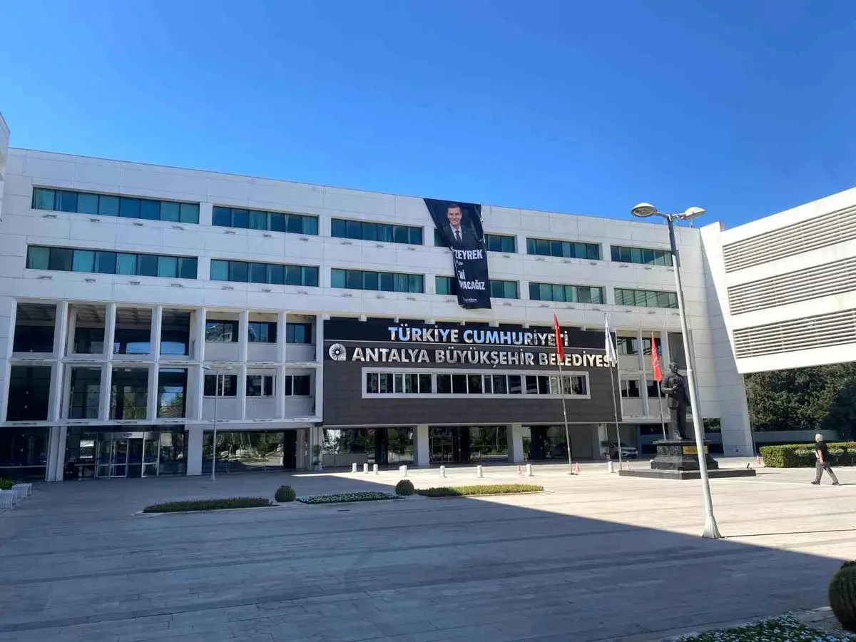 Antalya Büyükşehir Belediyesi ANSET Operasyonunda 34 Şahıslı Gözaltı Kararı
