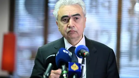 IEA'dan Uyarı: Küresel Enerji Fiyatları Rekor Kırıyor, Ekonomik Sınav Başladı