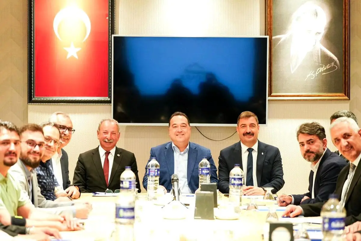 Jeopark Belediyeler Birliği'nin Nisan Toplantısı Salihli'de Gerçekleşti
