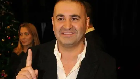 Şafak Sezer’in Yeni Görünümü Gündemde: Botoks Tartışması Yeniden Kızıştı